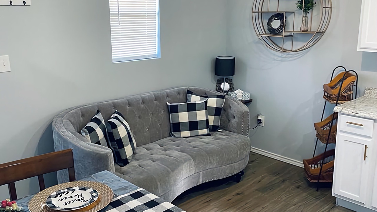 Photo of Livingroom in Eagle Pass
