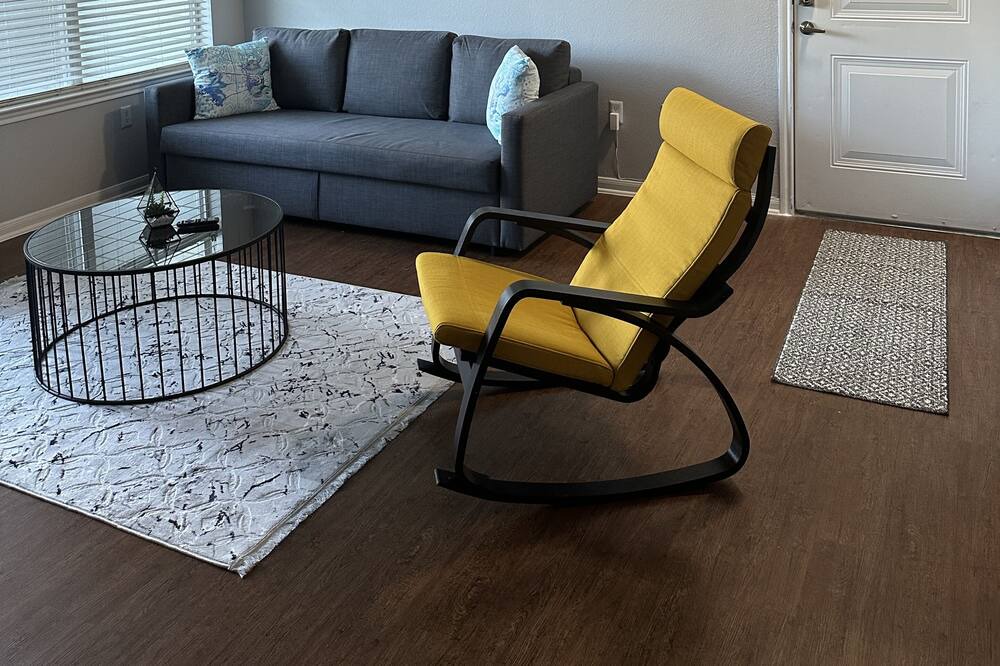 Photo of Livingroom in Atascocita