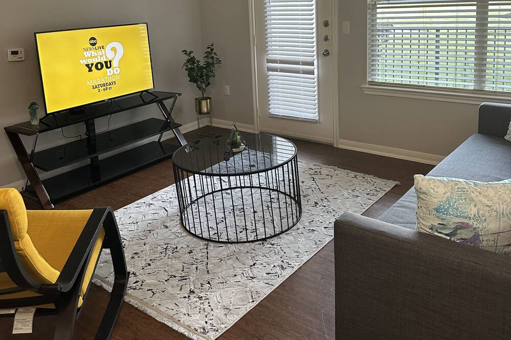 Photo of Livingroom in Atascocita
