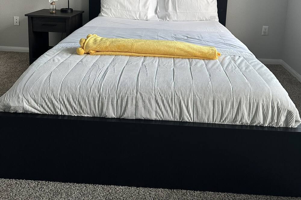 Photo of Bedroom in Atascocita