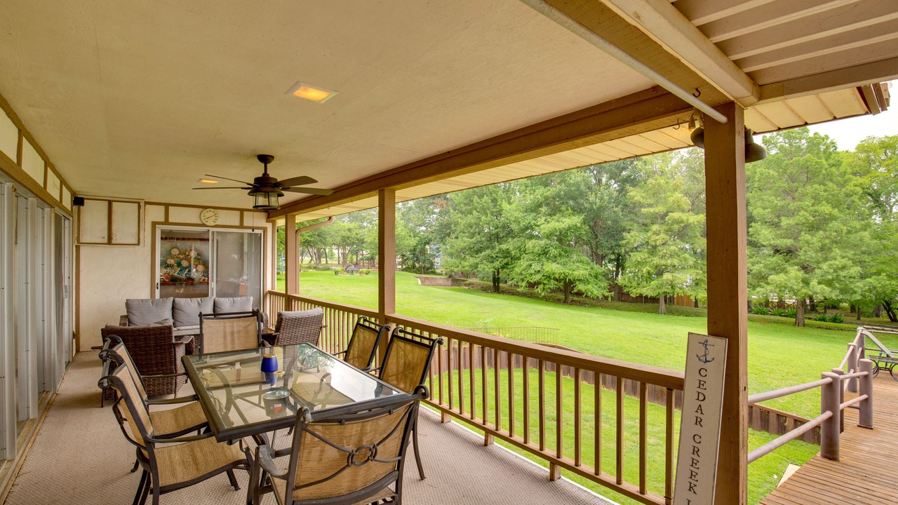 Photo of Outdoor in Kemp