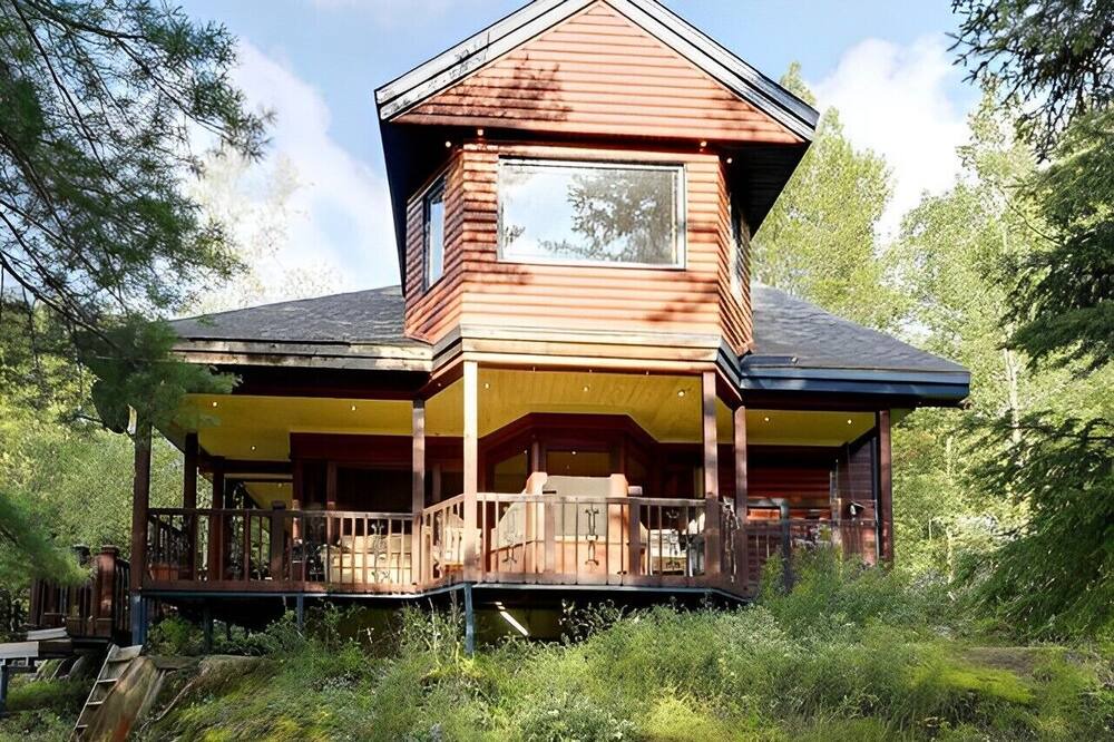 Photo of Outdoor in Mille-Isles