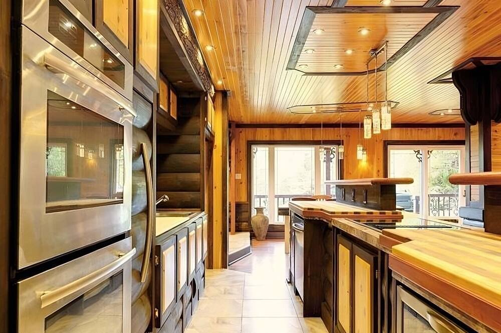 Photo of Kitchen in Mille-Isles