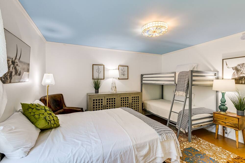Photo of Bedroom in Whites Creek