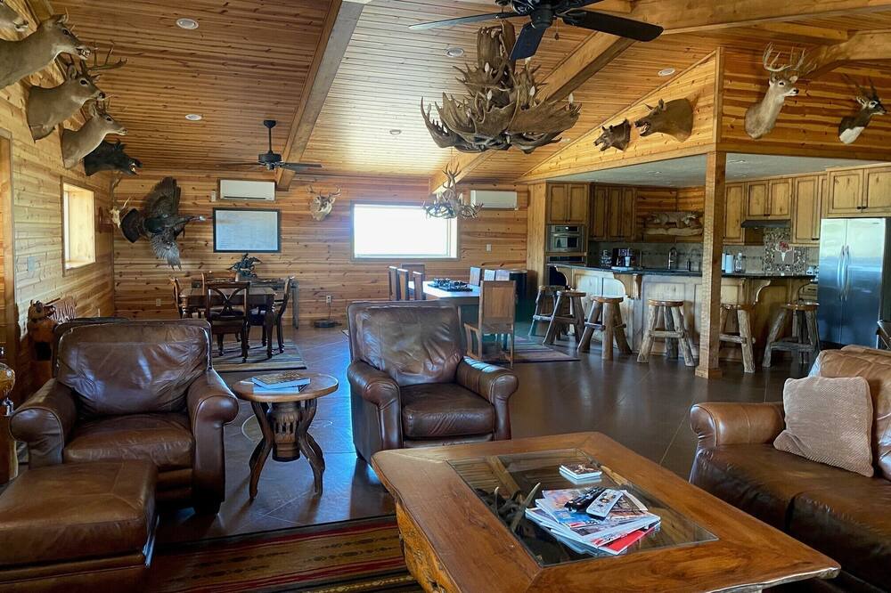 Photo of Livingroom in Llano