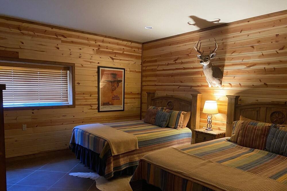 Photo of Bedroom in Llano
