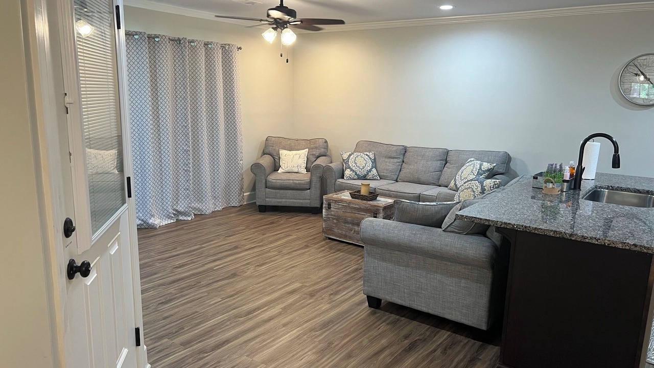 Photo of Livingroom in Eufaula