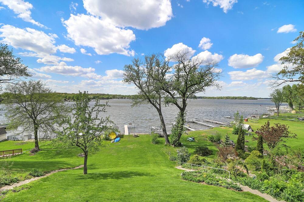 Photo of Outdoor in Fox Lake