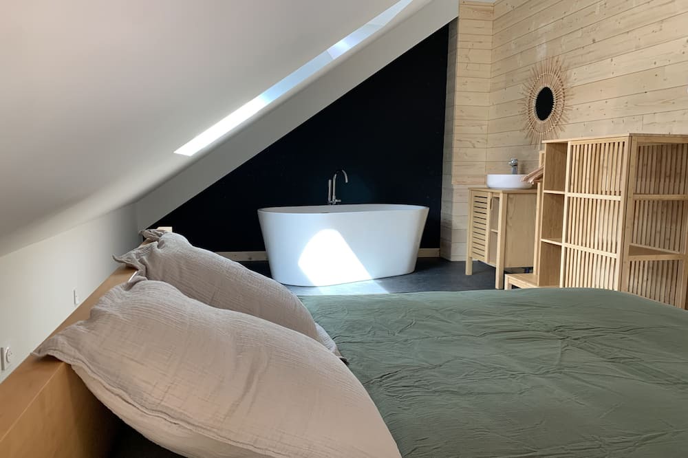 Photo of Bedroom in Montreuil-sur-Loir