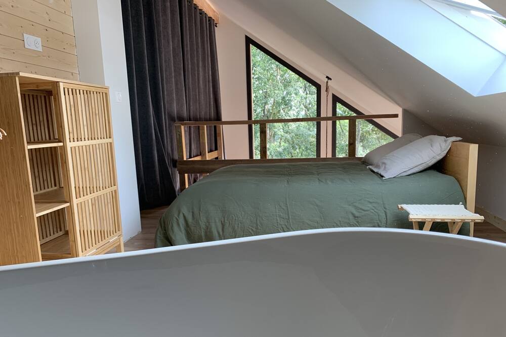 Photo of Bathroom in Montreuil-sur-Loir