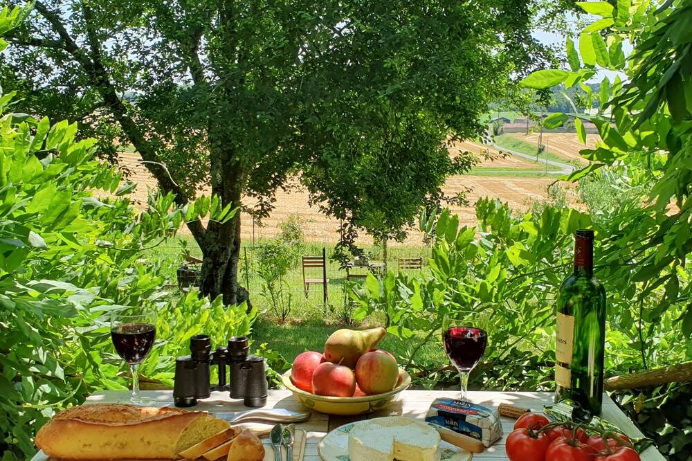 Photo of Others in Poullignac