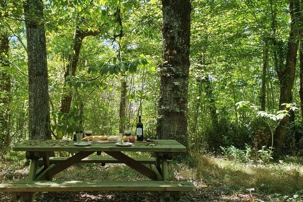 Photo of Others in Poullignac