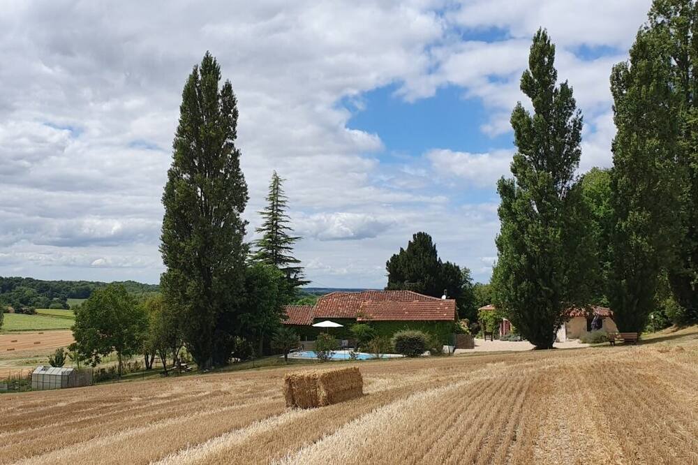 Photo of Others in Poullignac