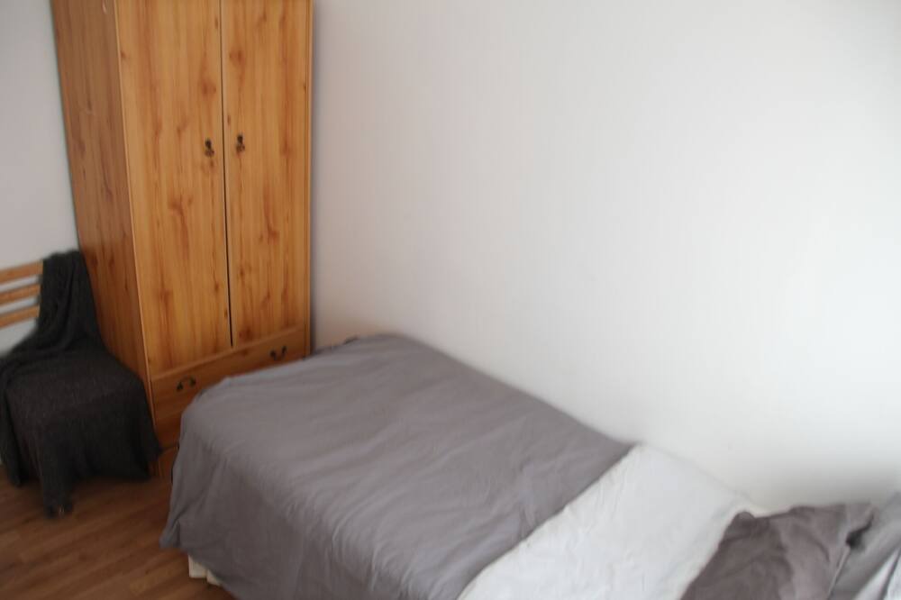 Photo of Others in Gipsy Hill