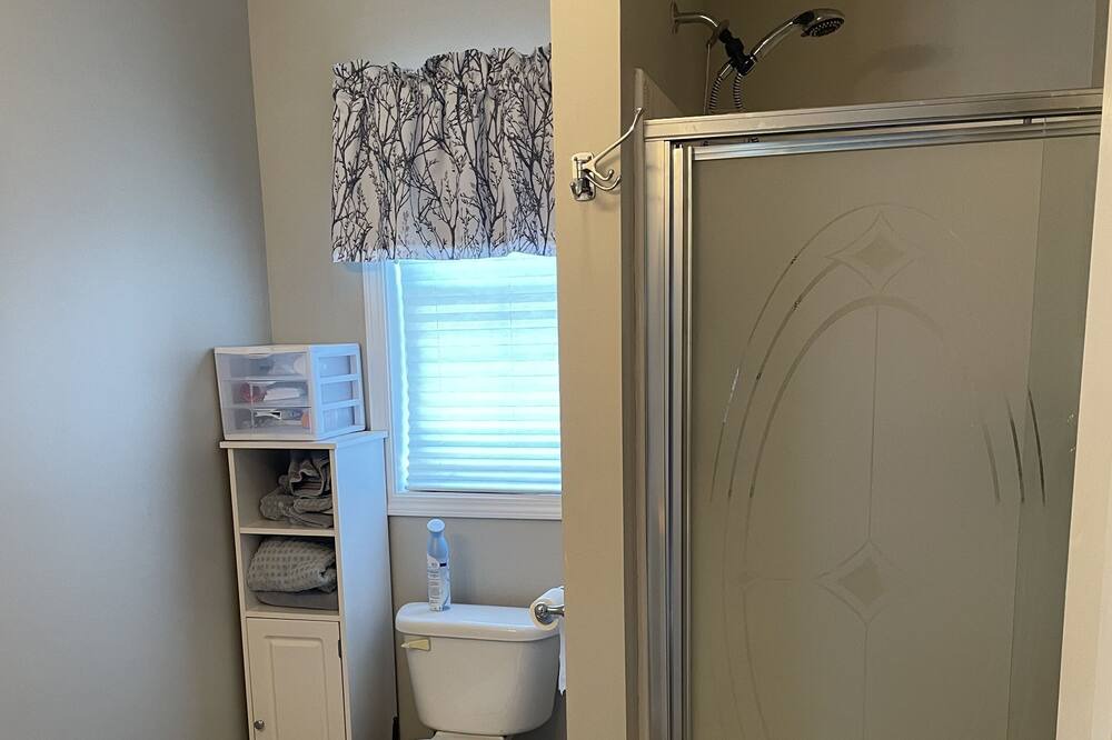 Photo of Bathroom in Clayton