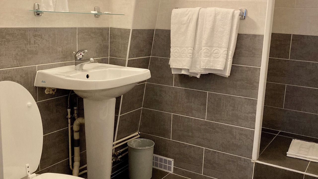 Photo of Bathroom in Saint-Dizier