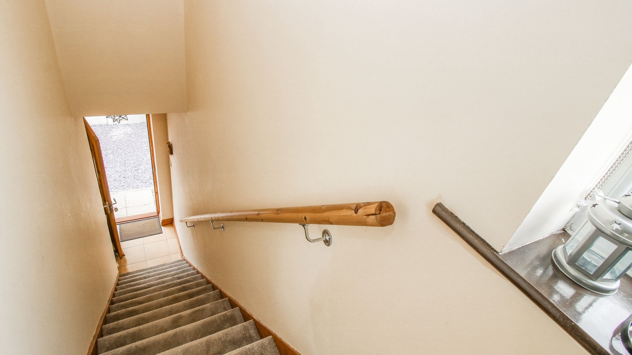 Photo of Others in Bromlow