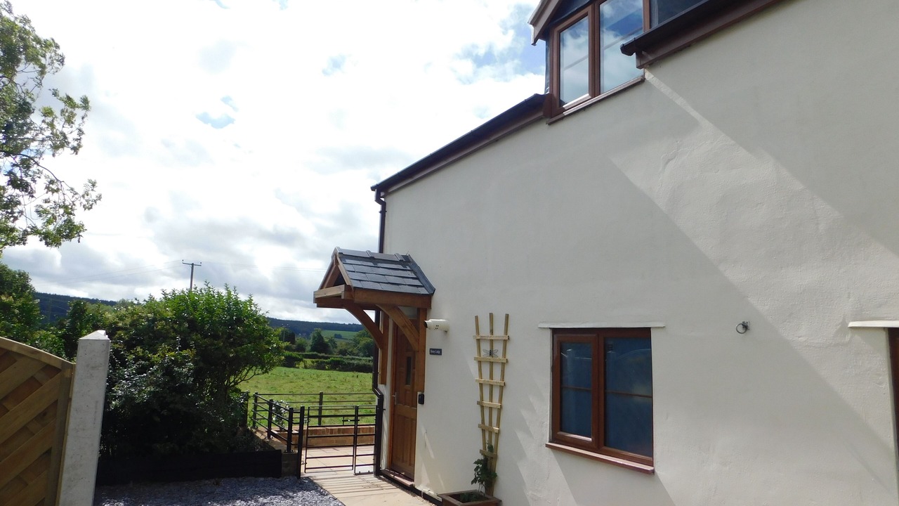 Photo of Outdoor in Bromlow