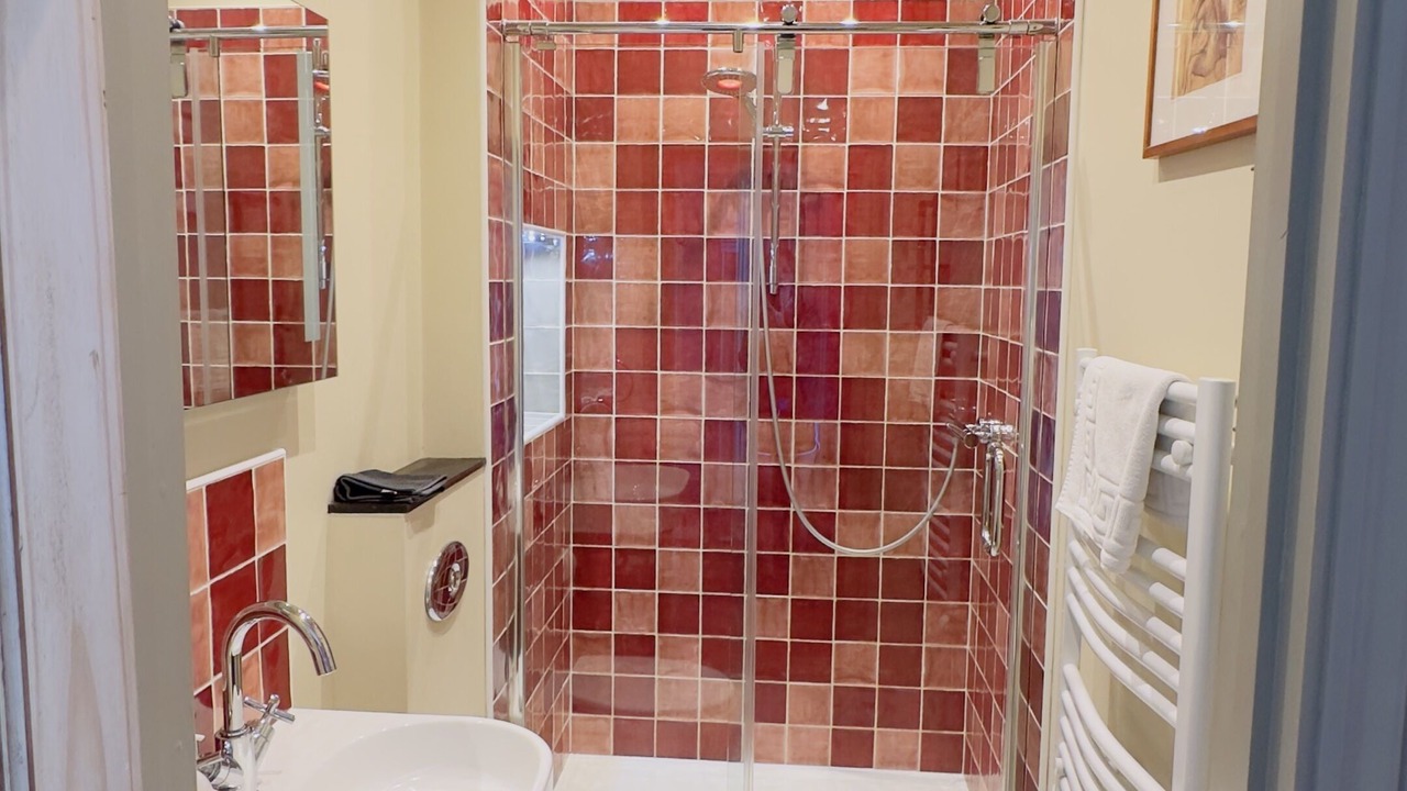 Photo of Bathroom in Lynton