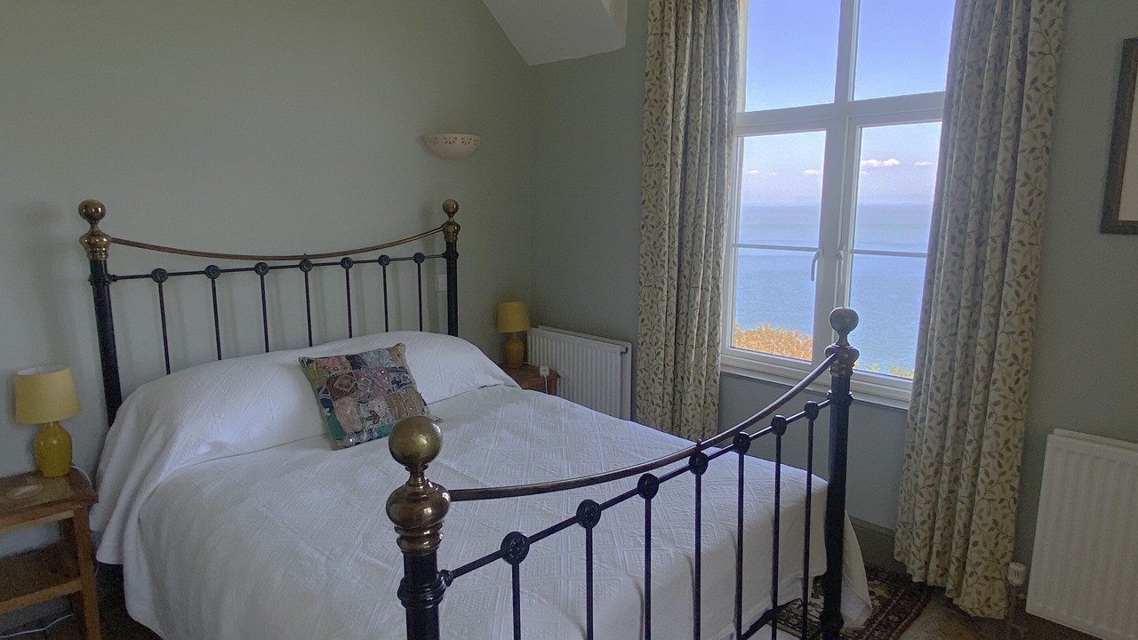 Photo of Bedroom in Lynton