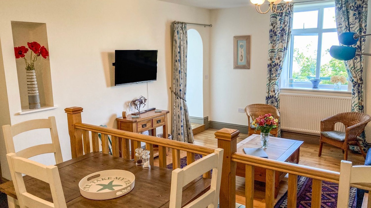 Photo of Others in Lynton