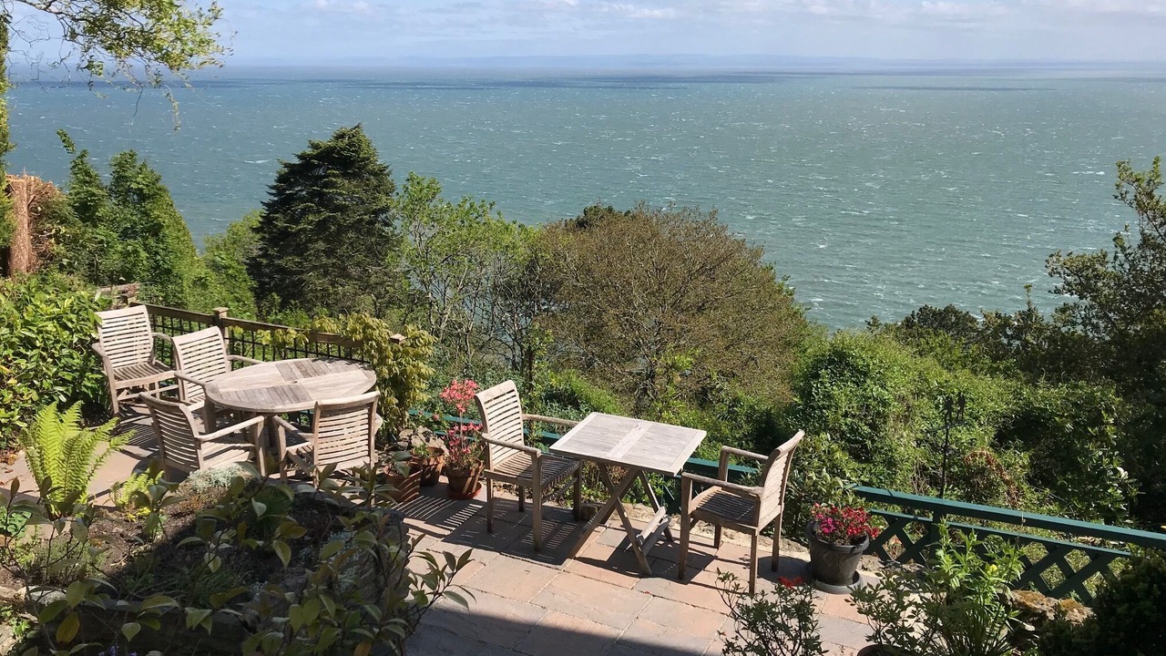 Photo of Outdoor in Lynton