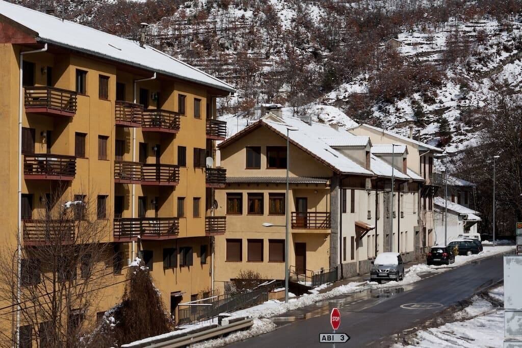 Photo of Outdoor in Seira