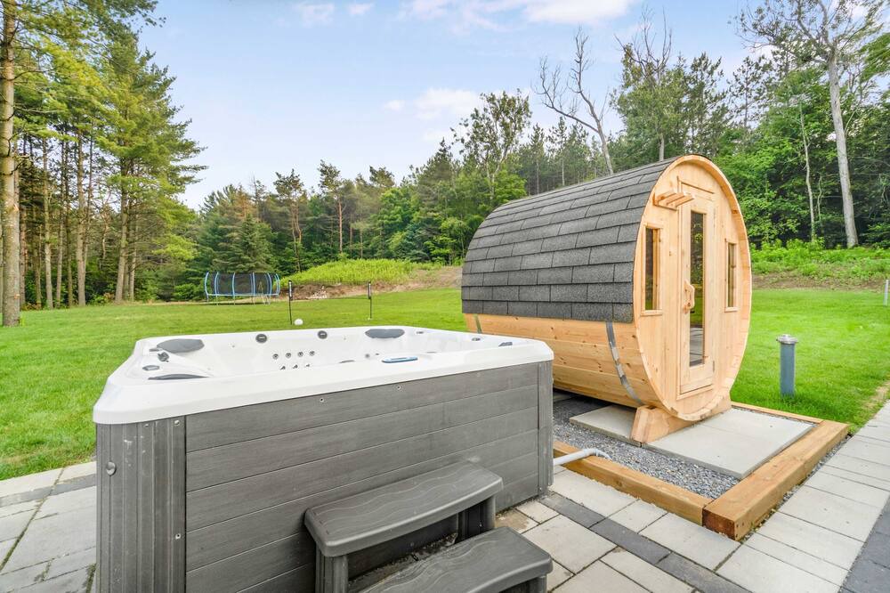 Photo of Outdoor in East Gwillimbury