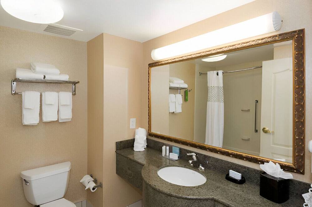 Photo of Bathroom in Lawrenceville
