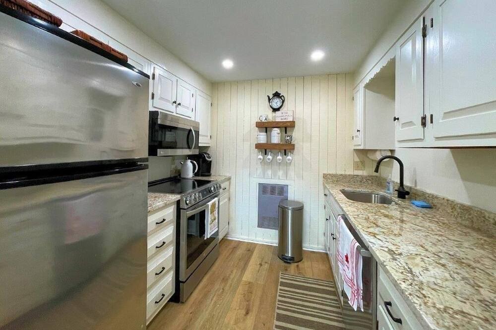Photo of Kitchen in Bromley Mountain