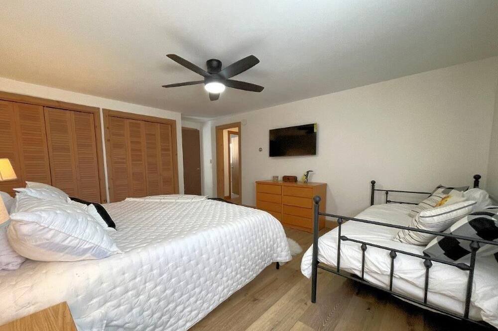 Photo of Bedroom in Bromley Mountain