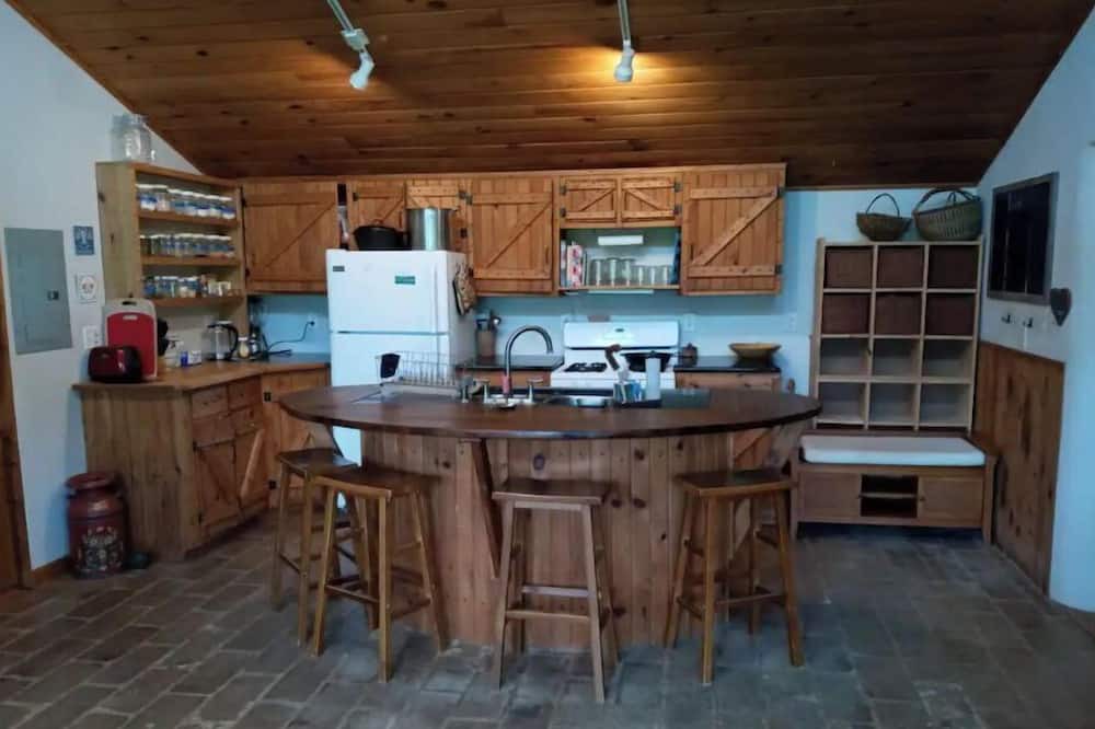 Photo of Kitchen in Viroqua