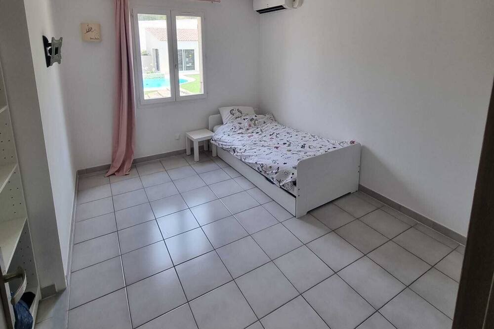 Photo of Bedroom in Le Rove
