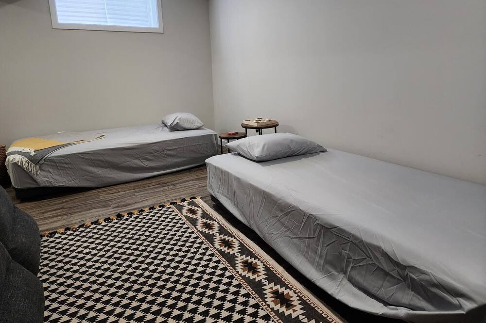 Photo of Bedroom in Chatham-Kent