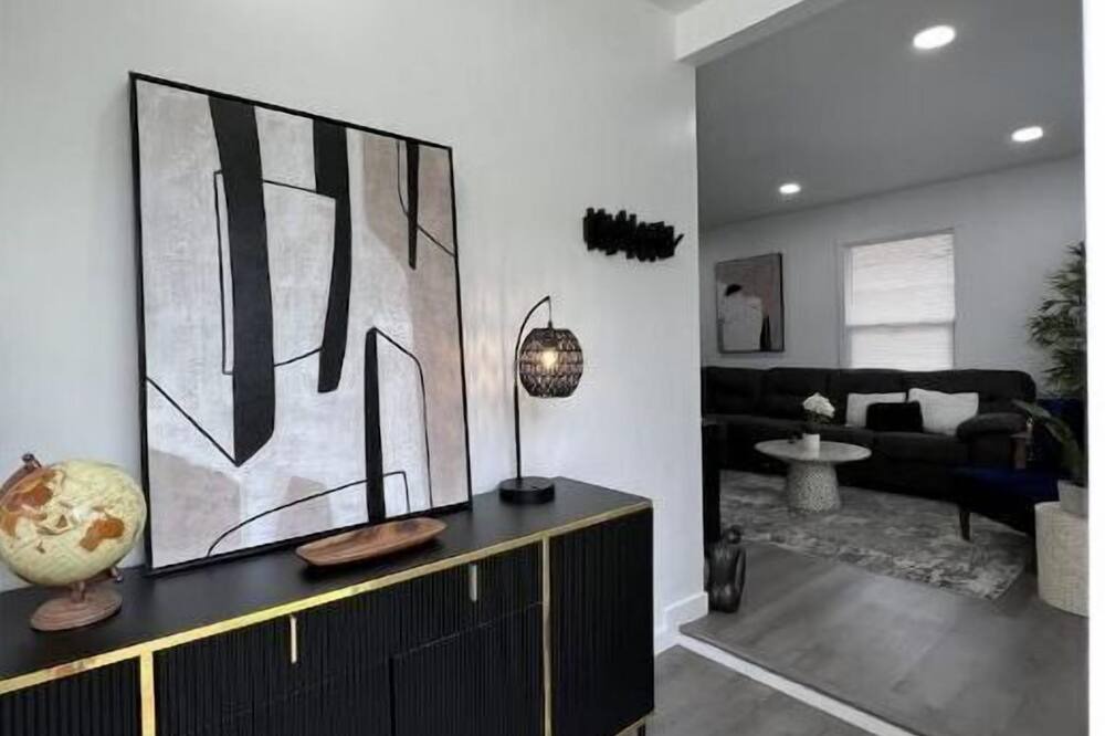 Photo of Bathroom in Dupont