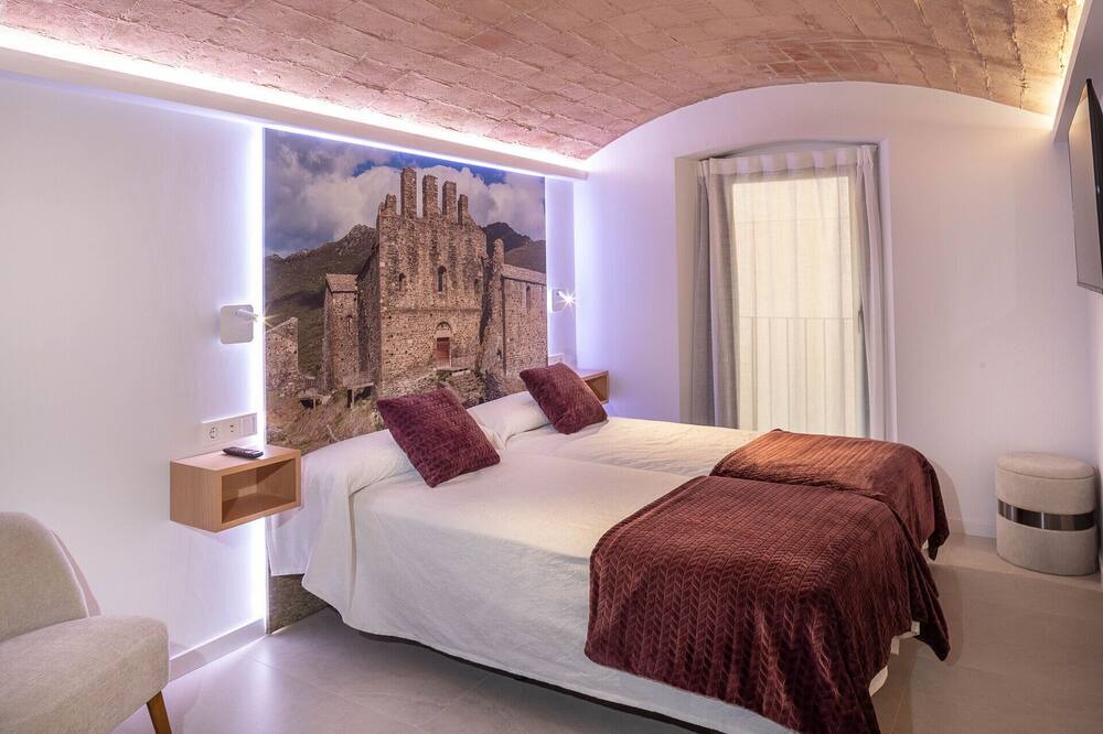 Photo of Bedroom in Figueres