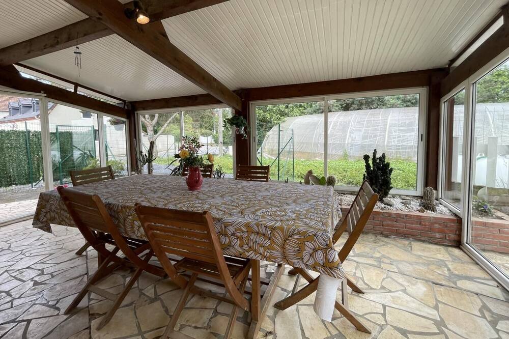 Photo of Outdoor in Bougarber