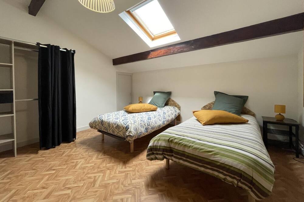 Photo of Bedroom in Bougarber