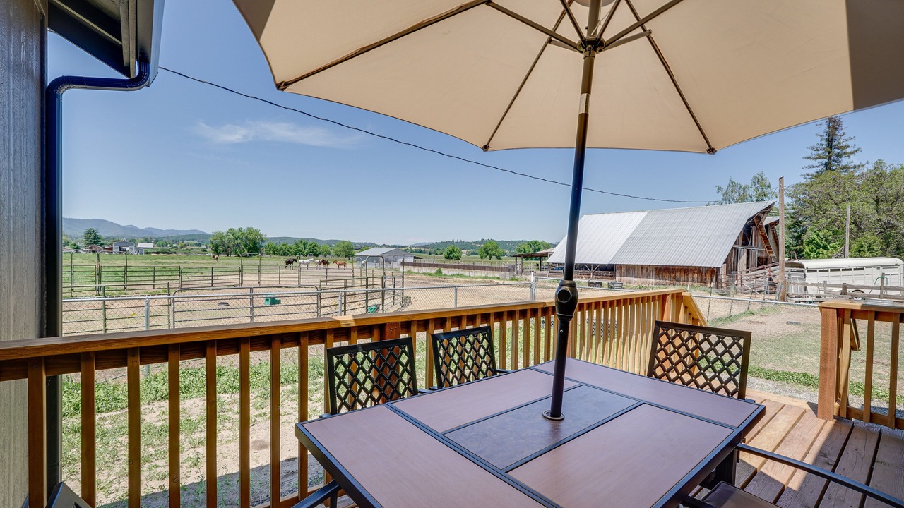 Photo of Outdoor in Central Point