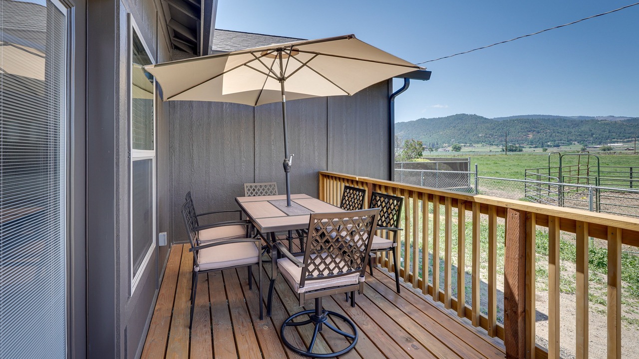 Photo of Outdoor in Central Point