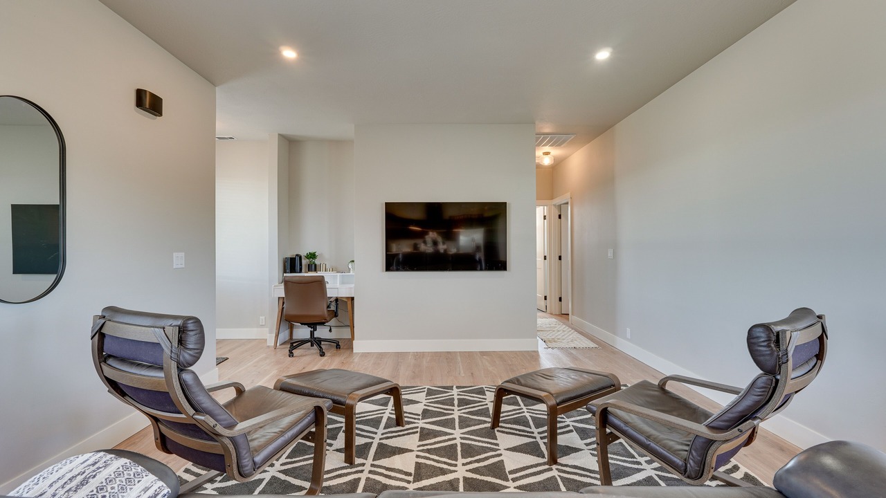 Photo of Others in Central Point