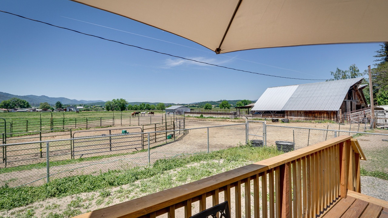 Photo of Outdoor in Central Point