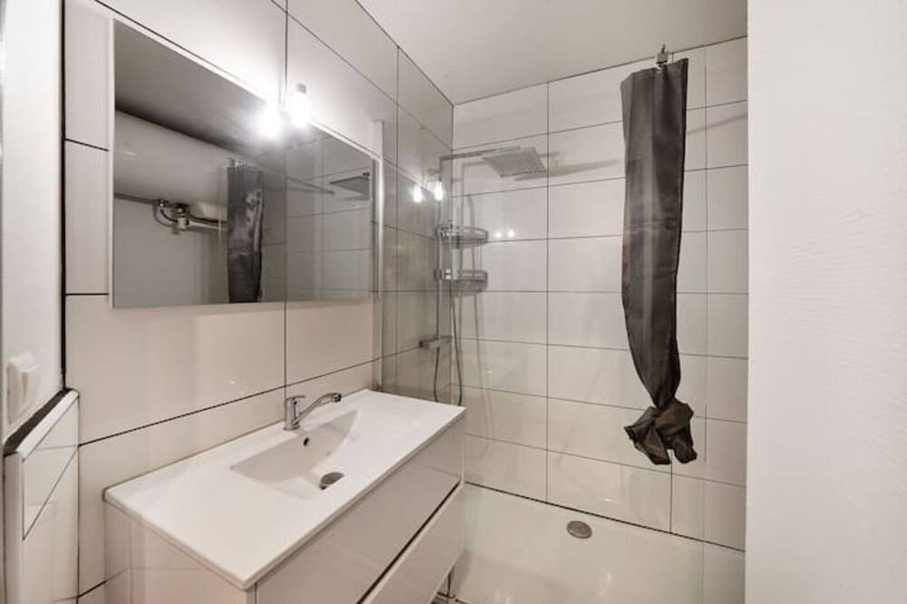 Photo of Bathroom in Lavaur