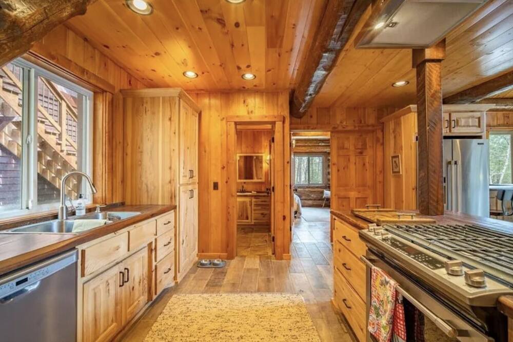 Photo of Kitchen in Crosslake
