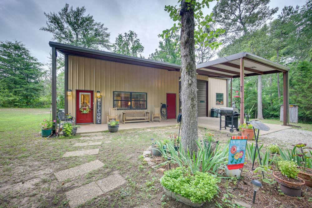 Photo of Outdoor in Smith County