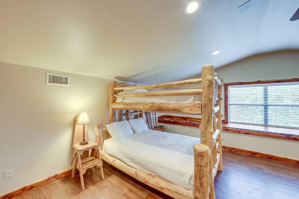 Photo of Bedroom in Smith County