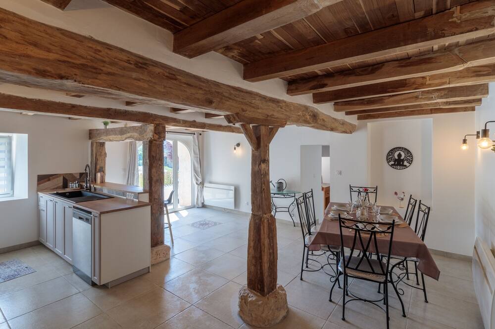 Photo of Kitchen in Ausseing