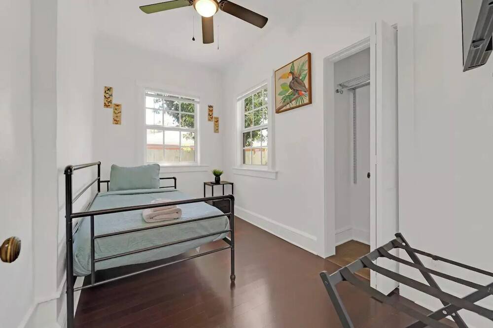 Photo of Bedroom in Lake Park