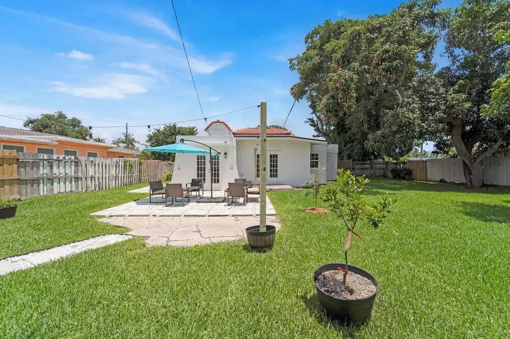 Photo of Outdoor in Lake Park