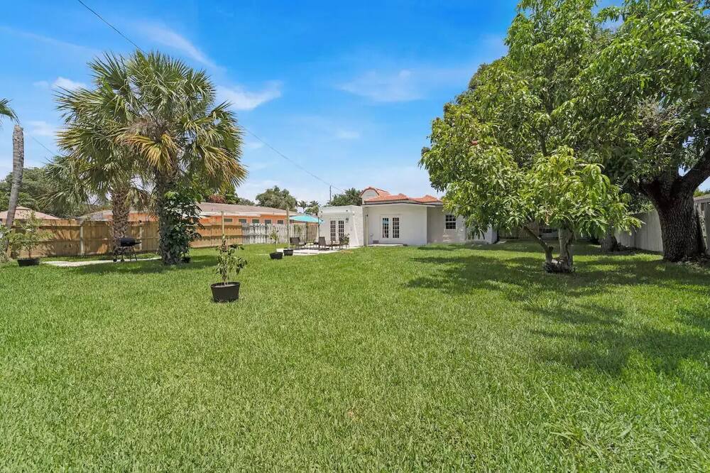 Photo of Outdoor in Lake Park